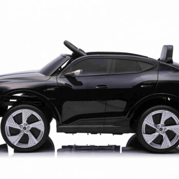 Audi E Tron Sportback Midnight Black Auto Na Akumulator 2.jpg