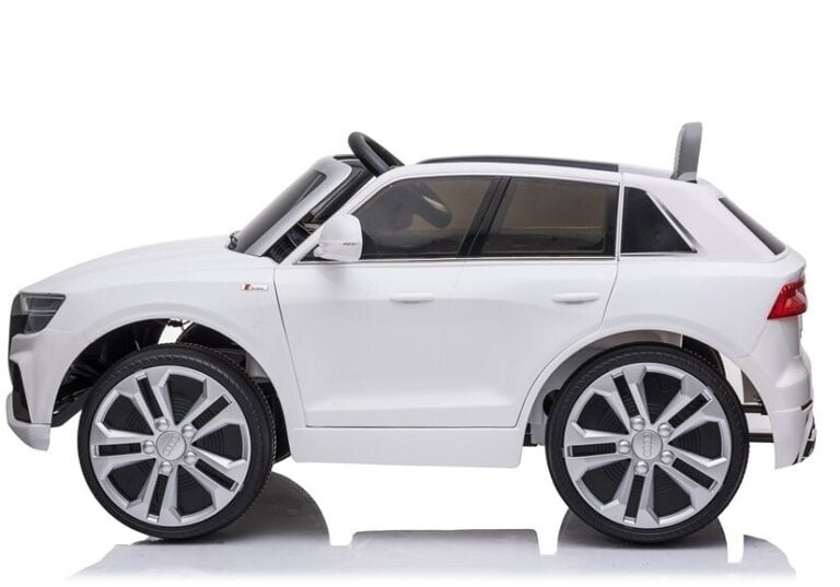 Audi Q8 Licencirani Auto Na Akumulator Bijeli 3.jpg