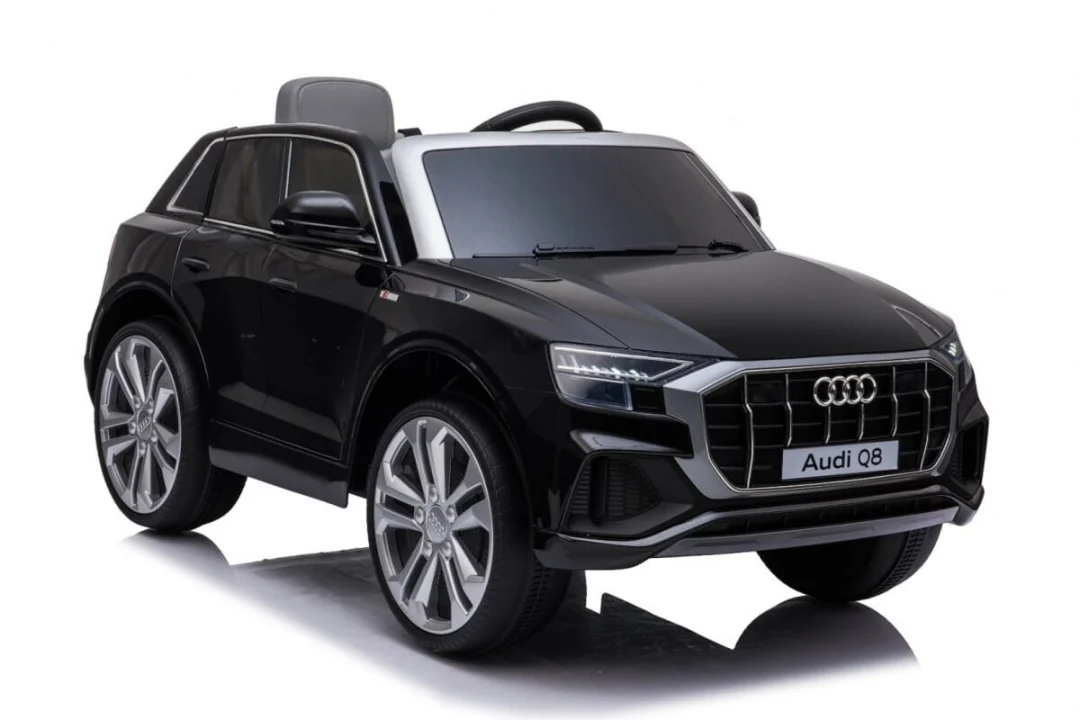 Audi Q8 Licencirani Auto Na Akumulator Crni 4.jpg