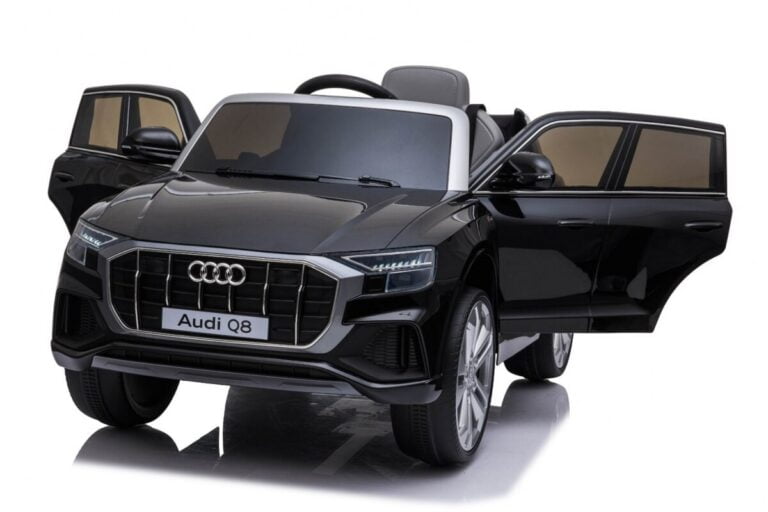 Audi Q8 Licencirani Auto Na Akumulator Crni 5.jpg