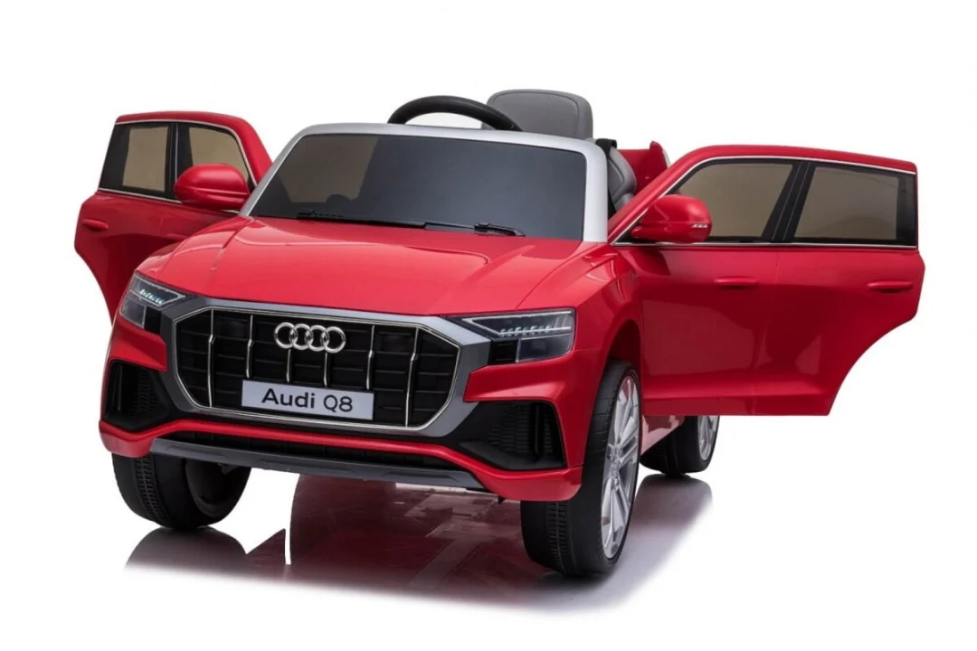 Audi Q8 Licencirani Auto Na Akumulator Crveni 5.jpg