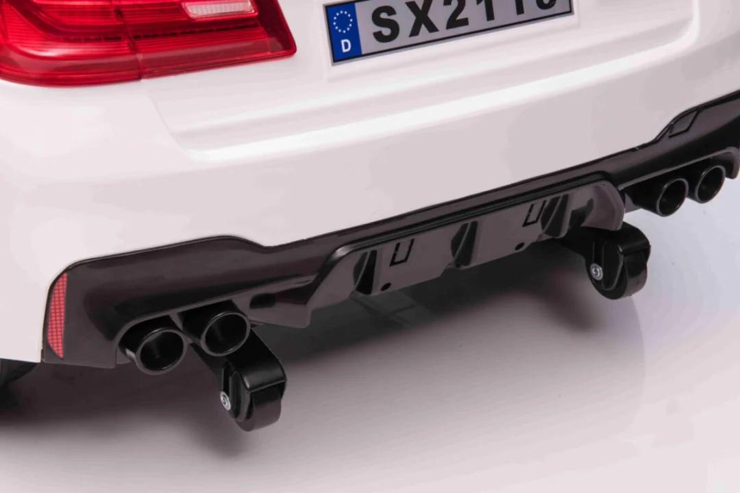 Bmw M5 Drift Bijeli Auto Na Akumulator 5.jpg