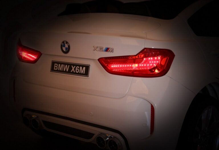 Bmw X6m Dvosjed Bijeli Auto Na Akumulator 8.jpg