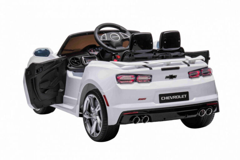 Chevrolet Camaro Ghost White Auto Na Akumulator 7.jpg