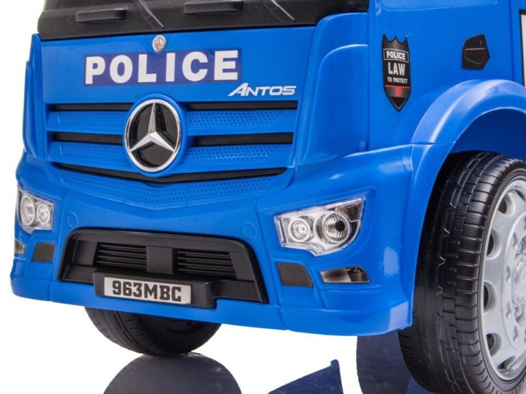 Guralica Police Mercedes Antos 5.jpg