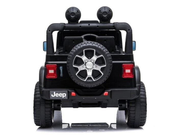 Jeep Wrangler Crni Auto Na Akumulator 4.jpg