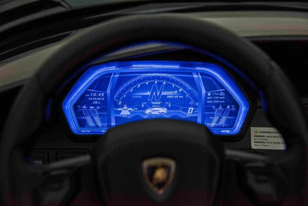 Lamborghini Aventador Drifter 24v Pearl White Licencirani Auto Na Akumulator 6.jpg