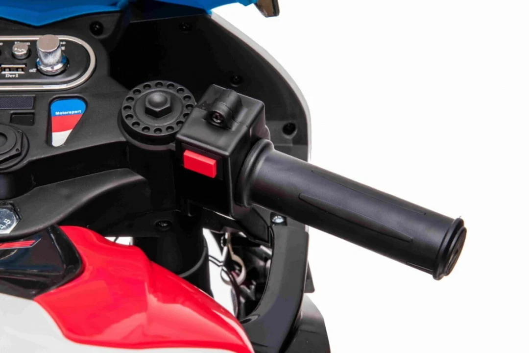 Motor Na Akumulator Bmw Hp4 Red 10 1.jpg