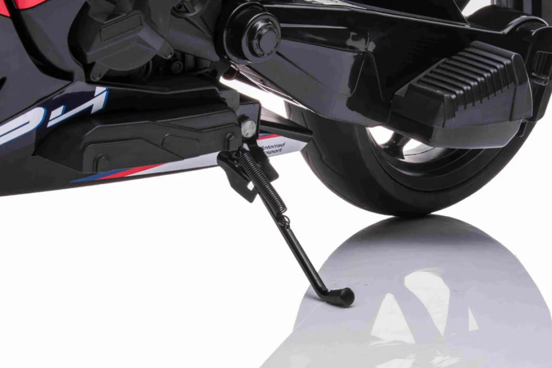 Motor Na Akumulator Bmw Hp4 Red 11 1.jpg