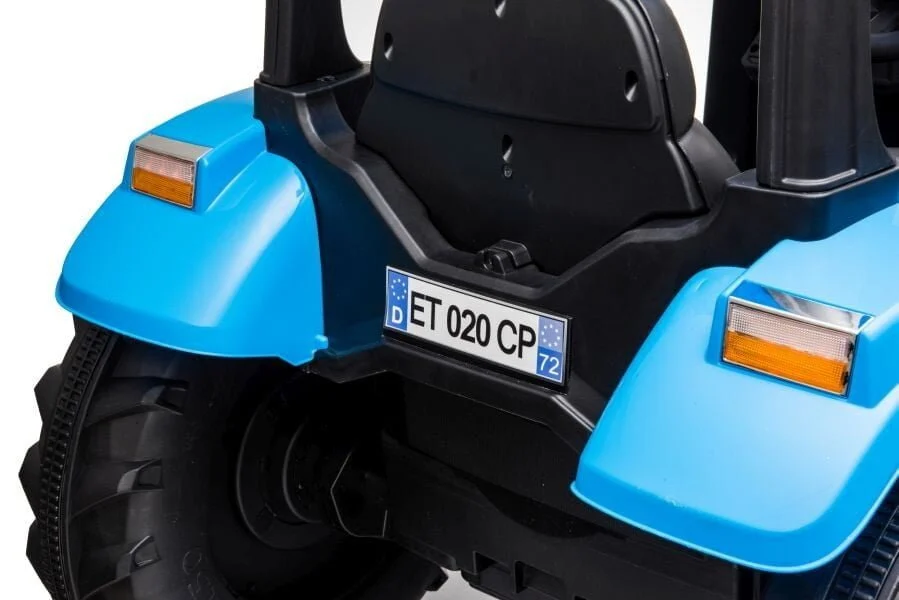 Traktor Na Akumulator New Holland 7.jpg