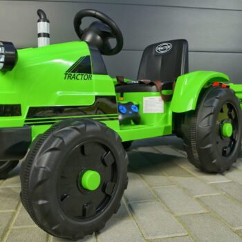 Traktor Na Akumulator Zeleni Vargas 2.jpg
