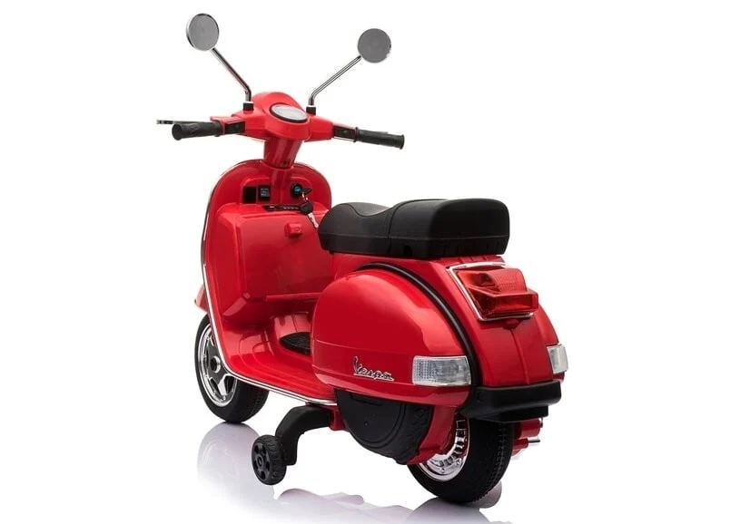 Vespa Crvena 2.jpg