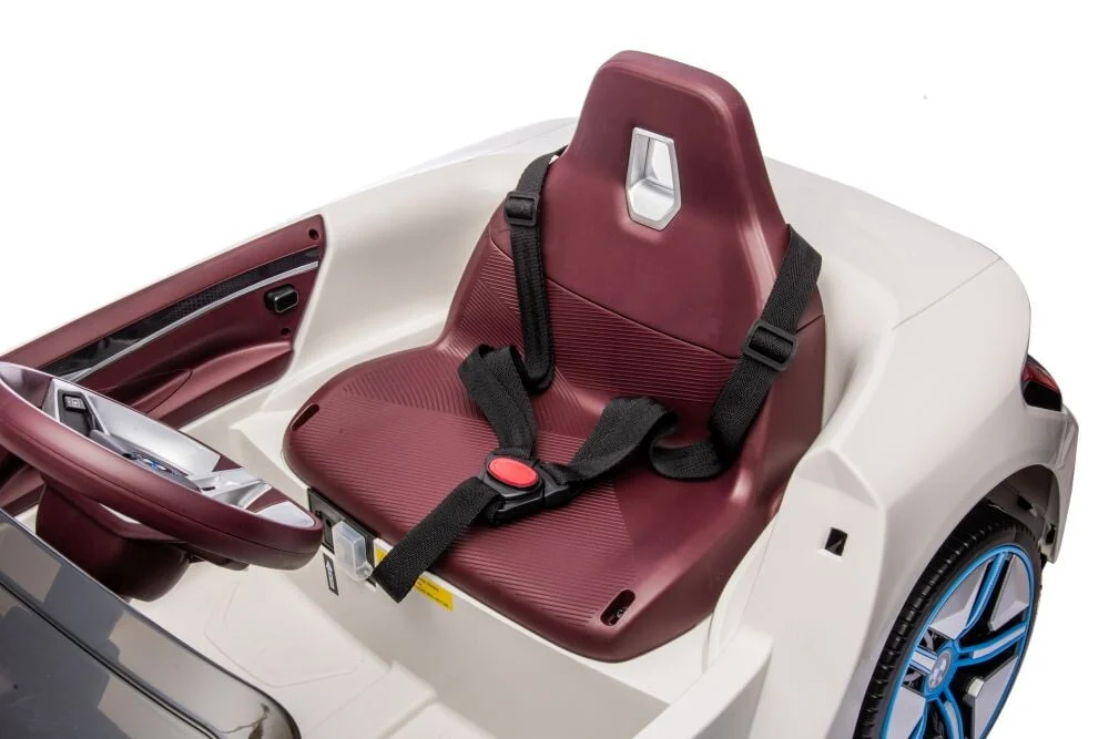 Auto Na Akumulator Bmw I4 Bijeli Limited 7.jpg