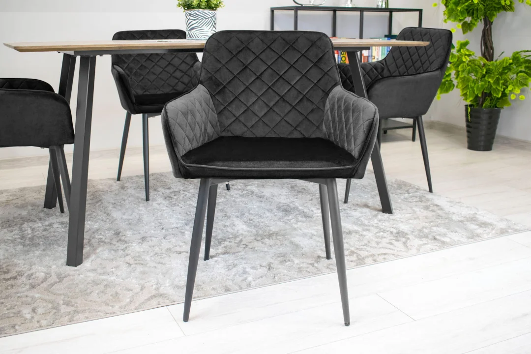 Stolica Nola Black 5