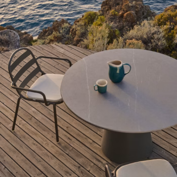 Vrtni Stol Tudons Green Ceramics Kave Home 1