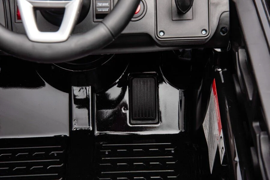 Audi Q7 S Line Crni Auto Na Akumulator 7