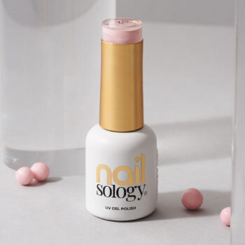 Hibridni Lak Clavier Nailsology 8ml Merry Me 002 3