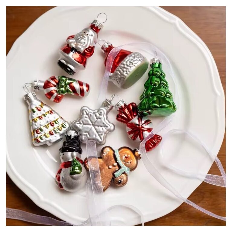 Set Od 9 Staklenih Božićnih Kuglica 2