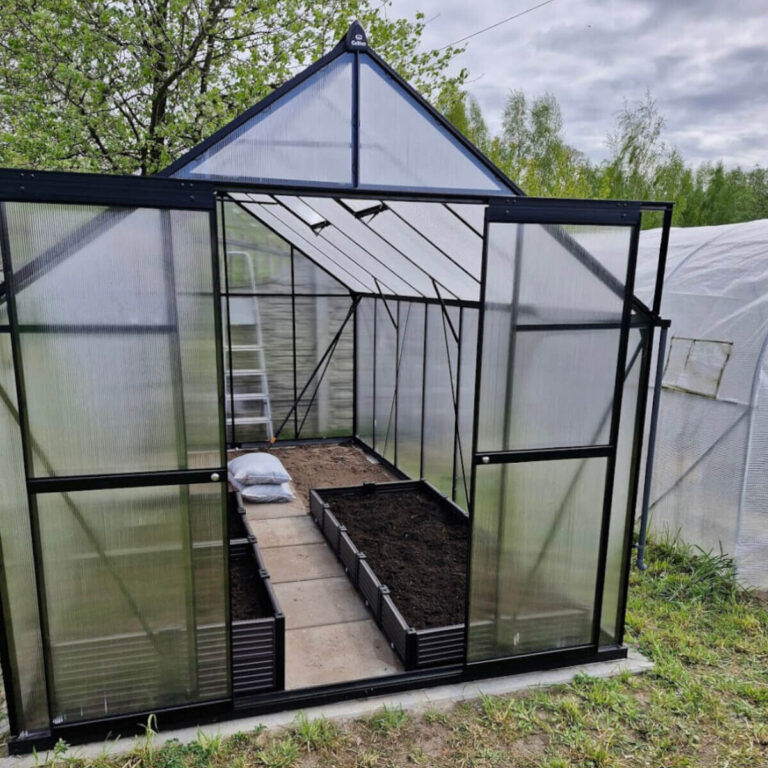 Staklenik Polikarbonatni 244x370cm Crni Cultivo 9