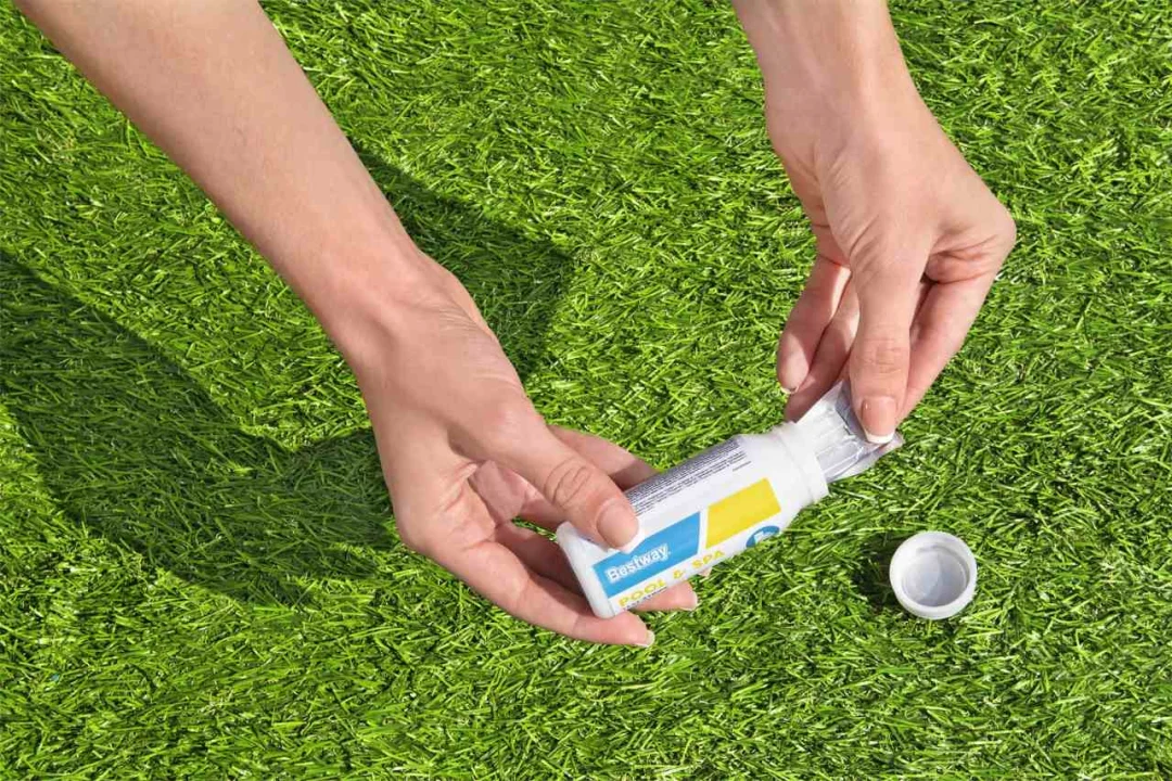 50 testnih trakica za vodu u bazenu BESTWAY pH + klor + alkalnost_8