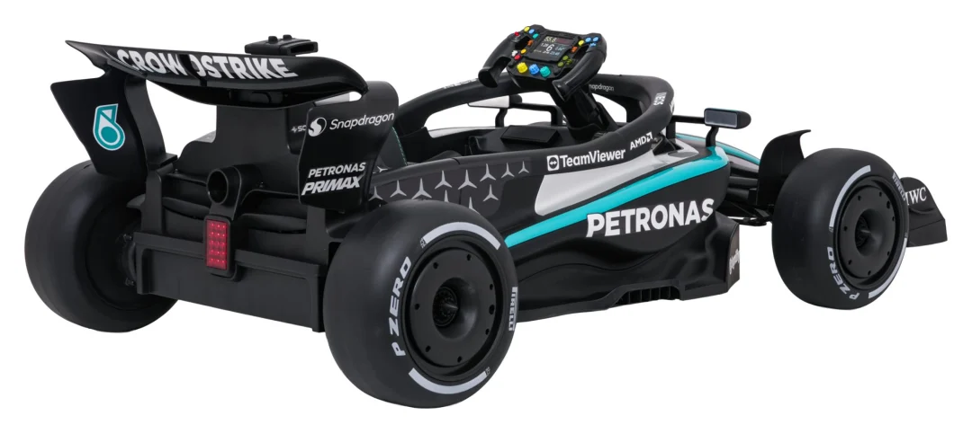 AMG PETRONAS F1 na akumulator crni + daljinski_10