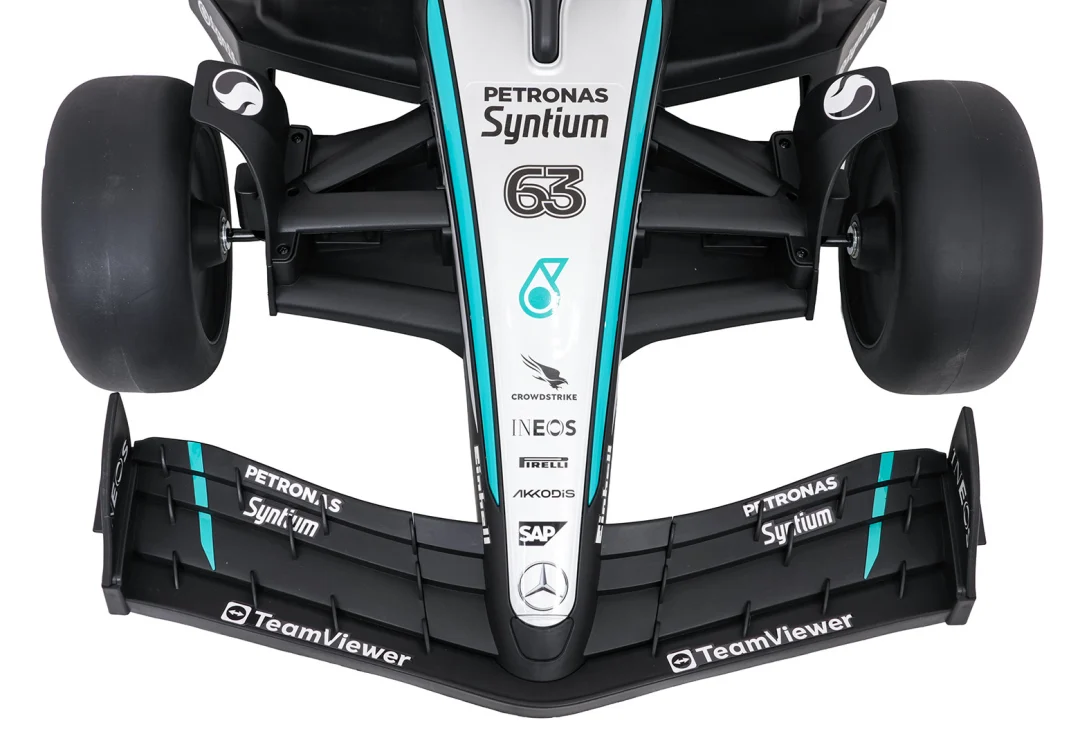 AMG PETRONAS F1 na akumulator crni + daljinski_22