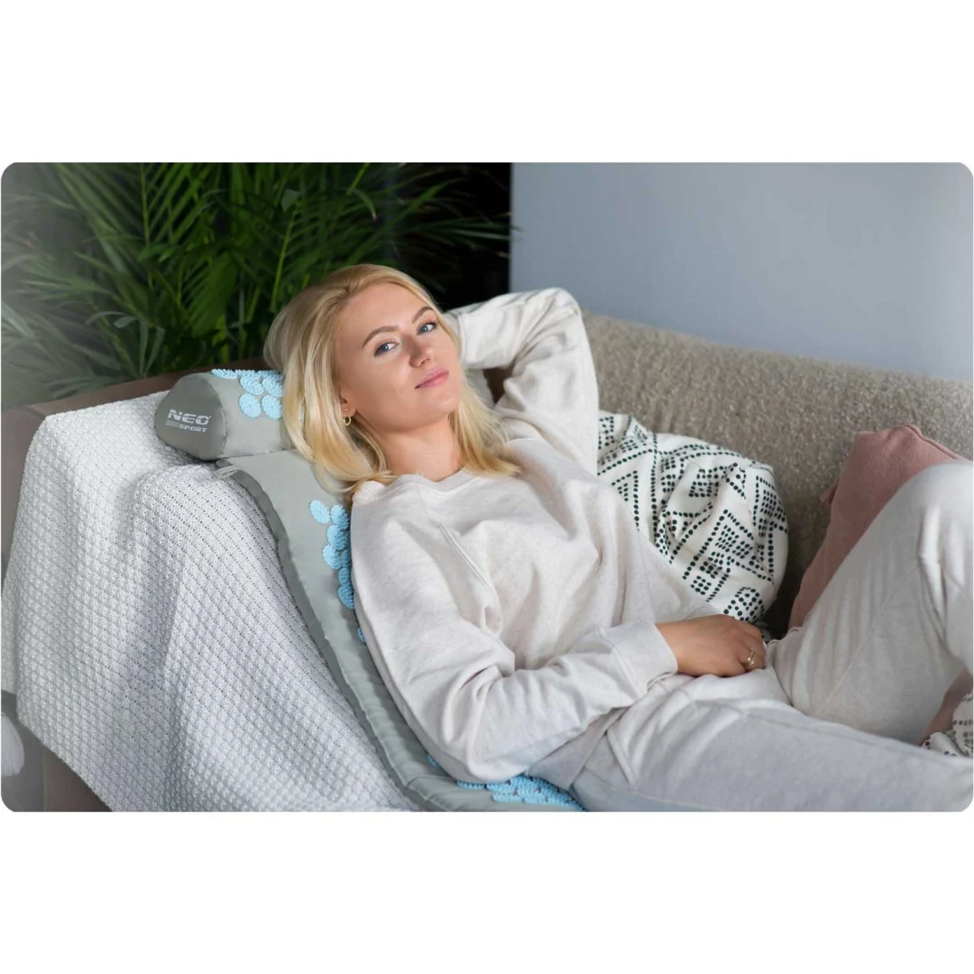 Akupresurna prostirka s bodljama Neo-Sport NS-901, siva i plava_9