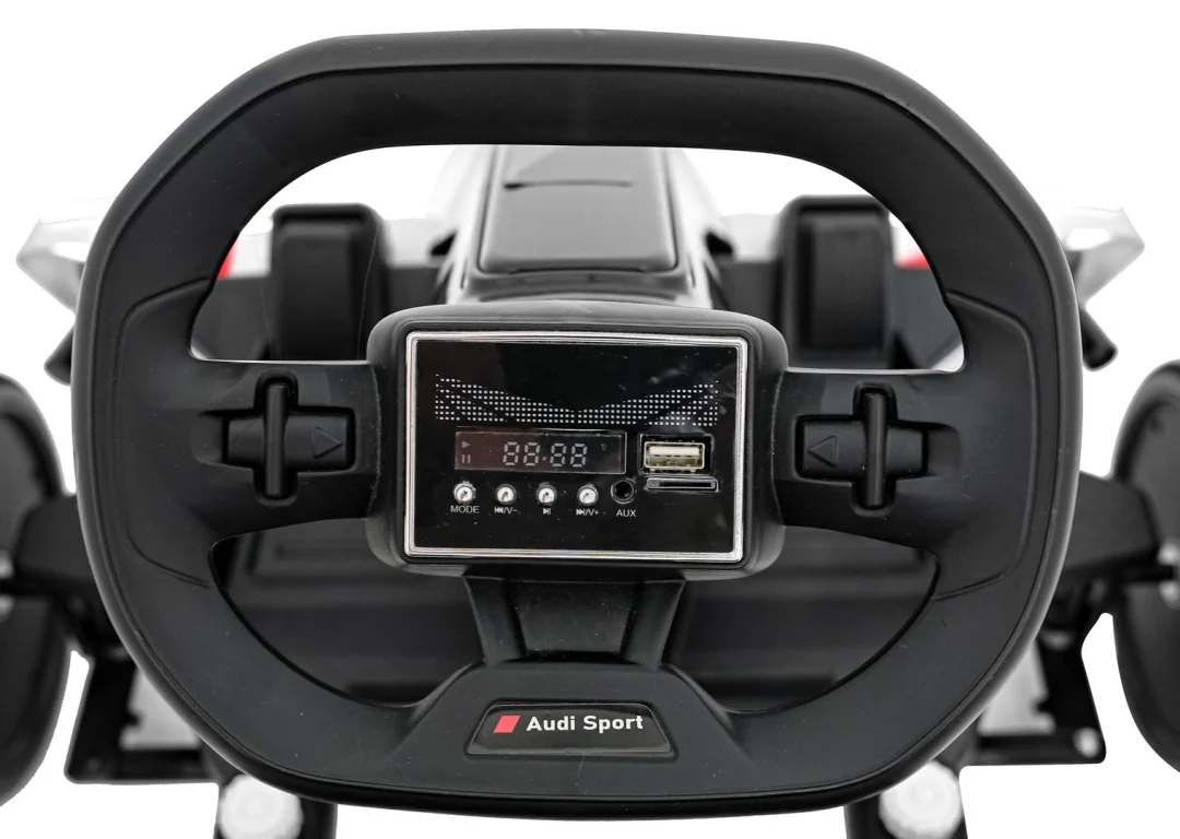 Audi Gokart s funkcijom driftanja, bijela boja auto na akumulator_13