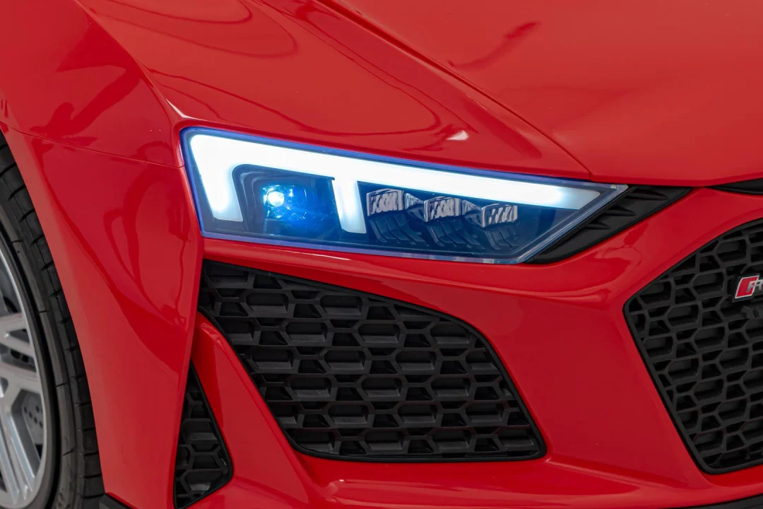 Audi R8 Spyder Lift Strong na akumulator, crveni_33