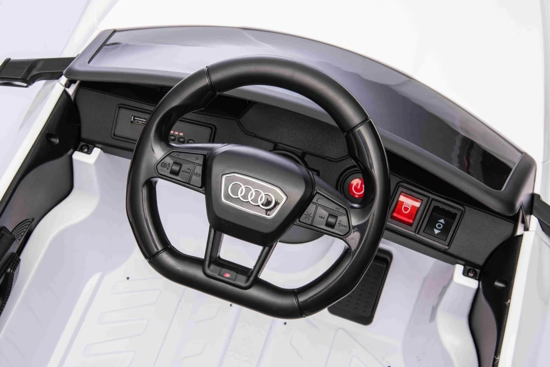 Audi SQ8 bijelo vozilo_13
