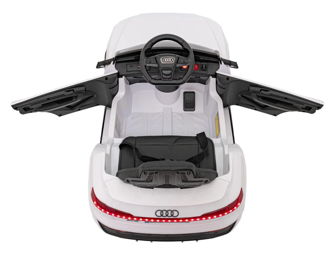 Audi SQ8 bijelo vozilo_20