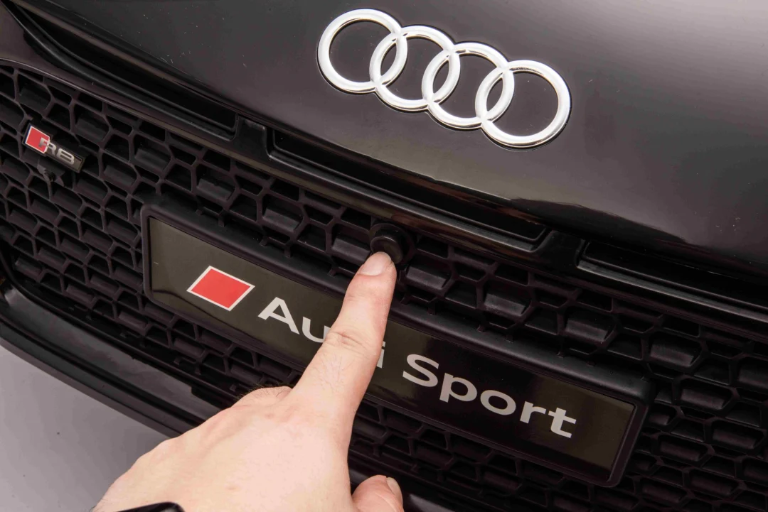 Audi Spyder R8 LIFT crno vozilo_43