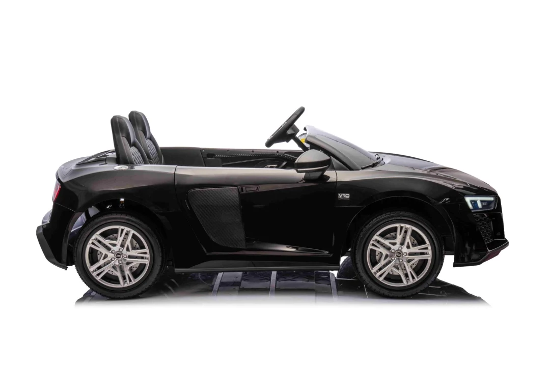 Audi Spyder R8 LIFT crno vozilo_9