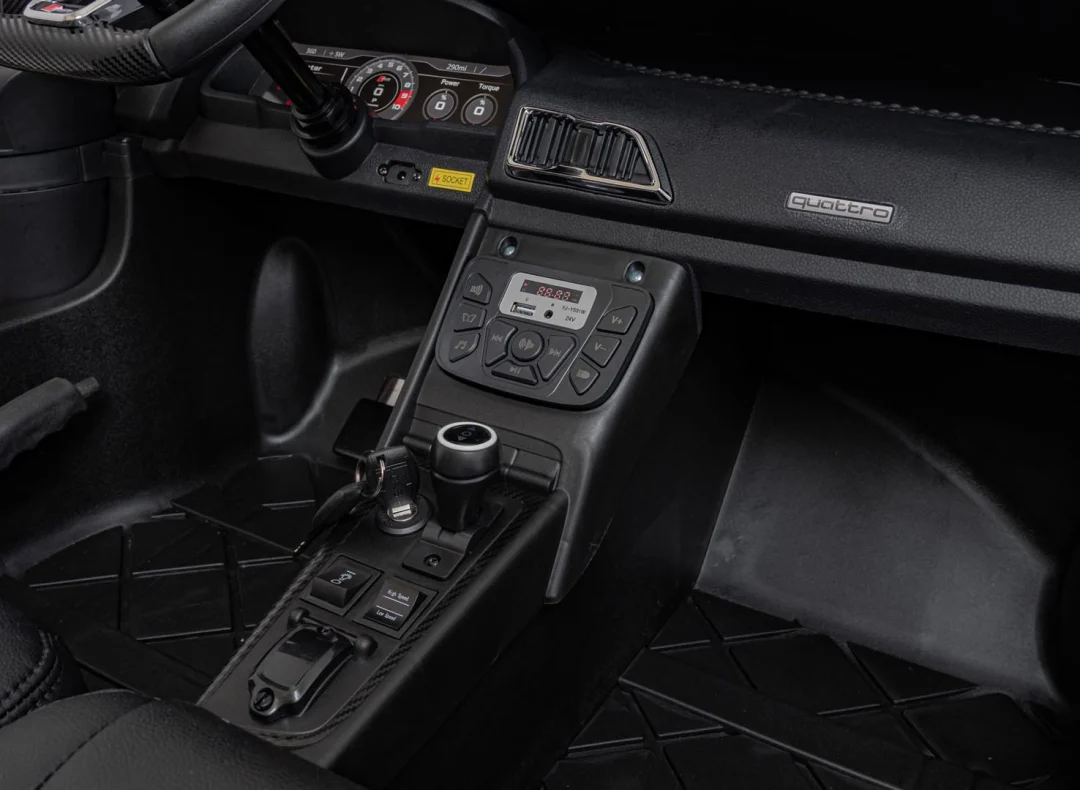 Audi Spyder R8 LIFT plavo vozilo_32