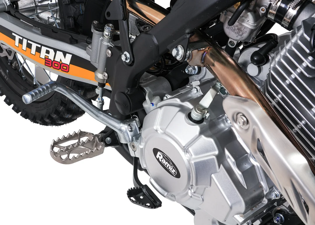 Benzinski motor TITAN 300cc narančasti_23