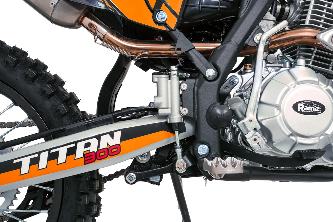 Benzinski motor TITAN 300cc narančasti_25