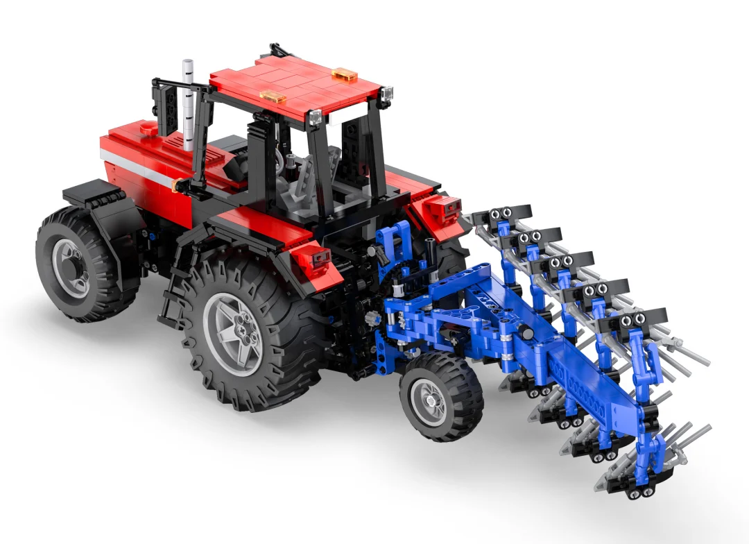 CaDA Master traktor R/C s plugom 1675 dijelova 14+_3