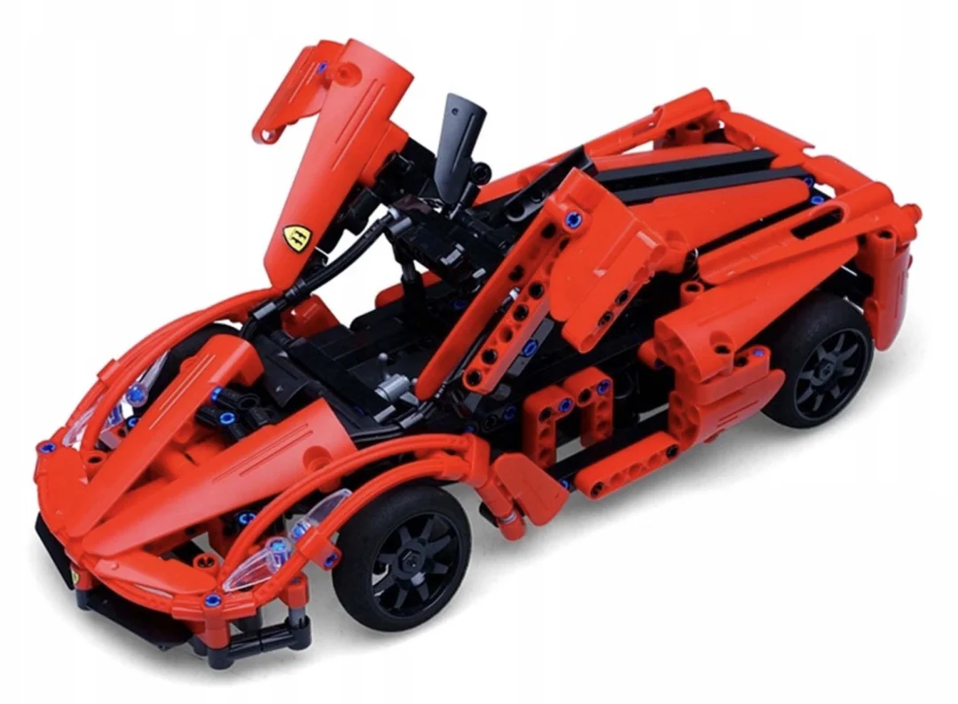 CaDA RC sportski auto crveni 380 dijelova 6+_5