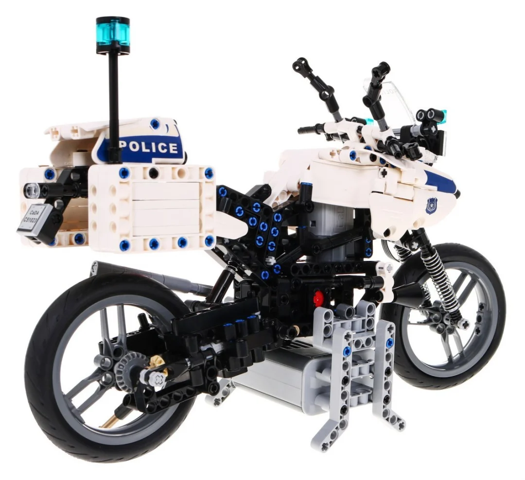 CaDA policijski motocikl R/C 539 dijelova 6+_3