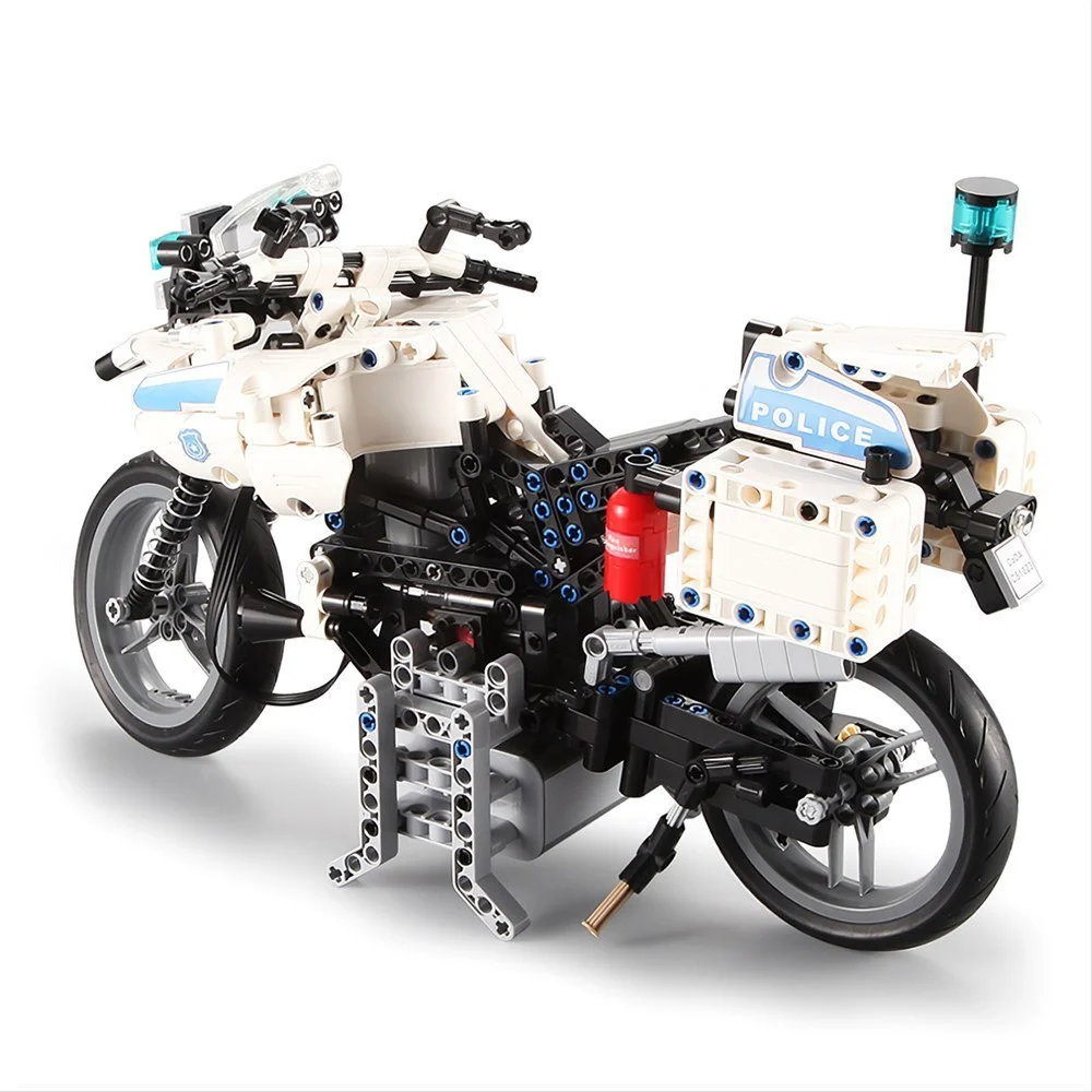 CaDA policijski motocikl R/C 539 dijelova 6+_7
