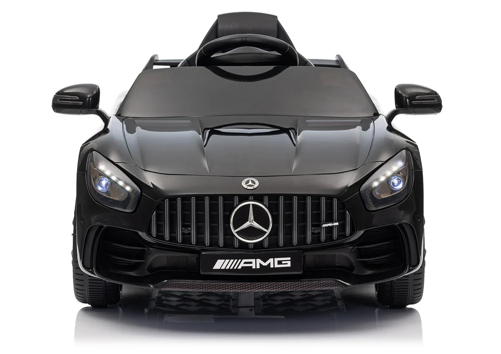 Crni automobil na baterije Mercedes GTR_6