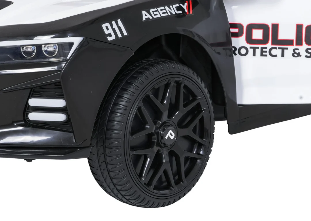 Crno policijsko vozilo agencije 911_21