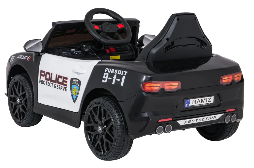 Crno policijsko vozilo agencije 911_8