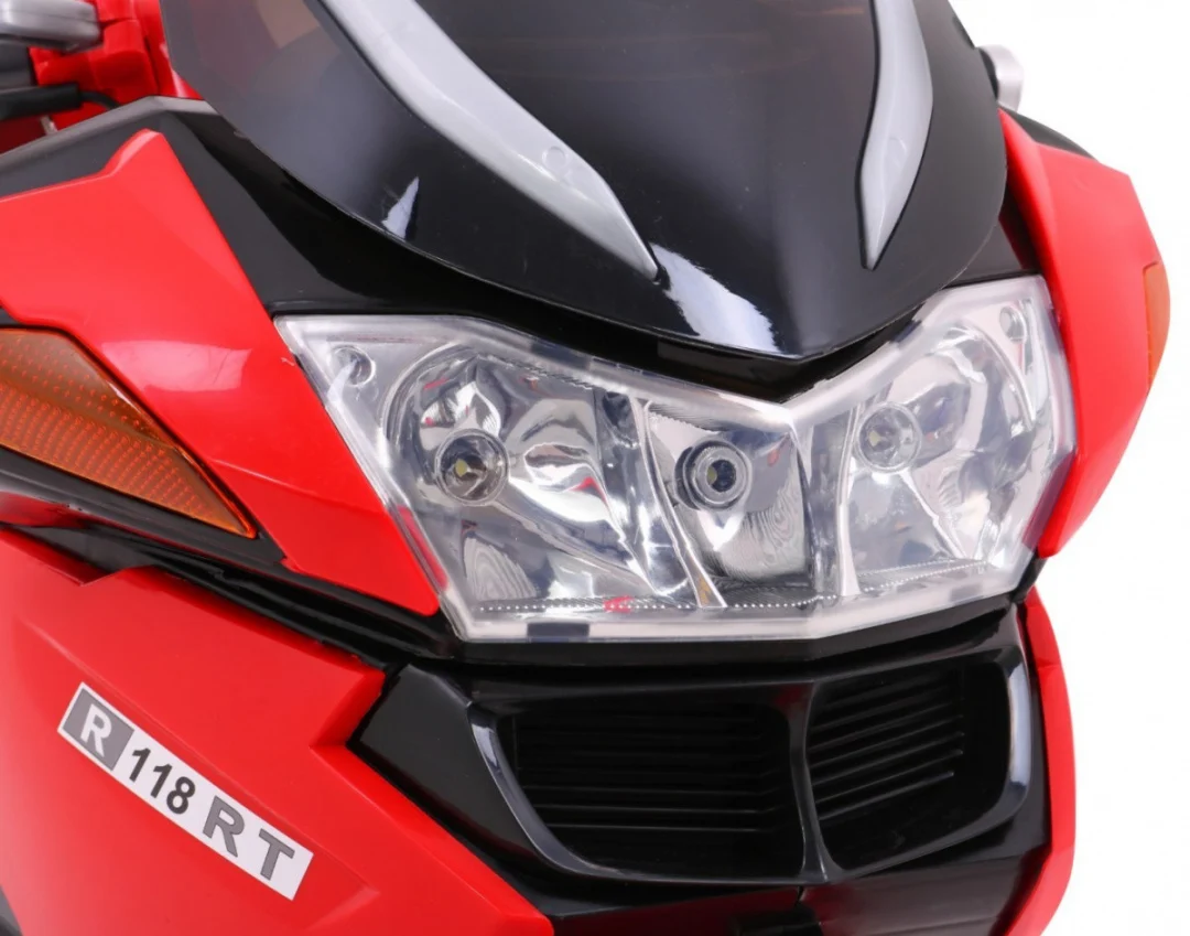 Crveni trkački motor, crvena motor na akumulator_12