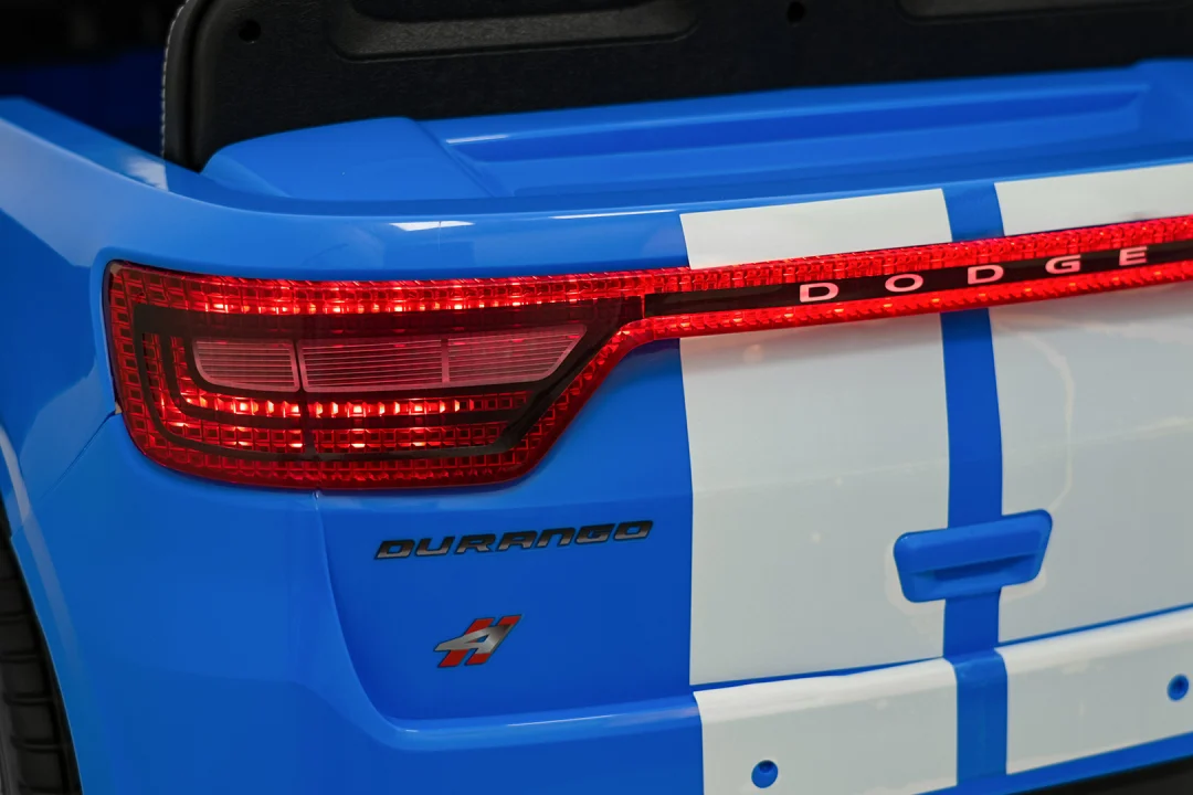 Dodge Durango plavi auto na akumulator_27