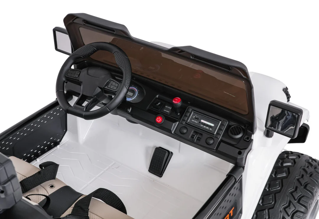 Ekstremno sportsko 4x4 vozilo promjenjive veličine, bijelo_23