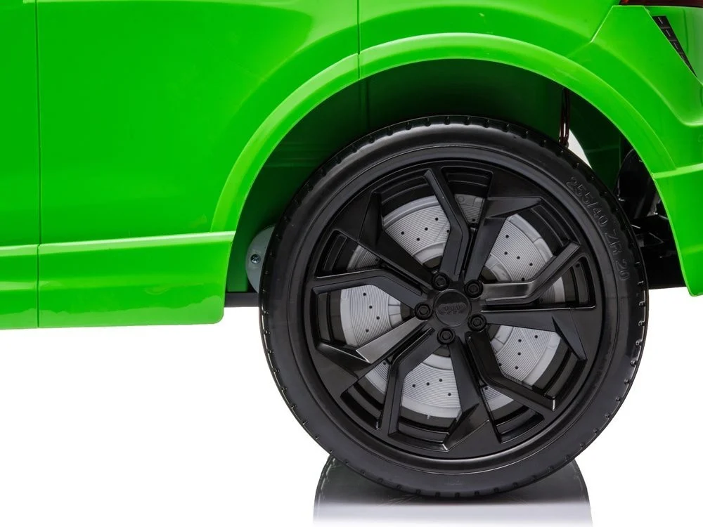 Električni Audi RS Q8 na akumulator, zeleni_7