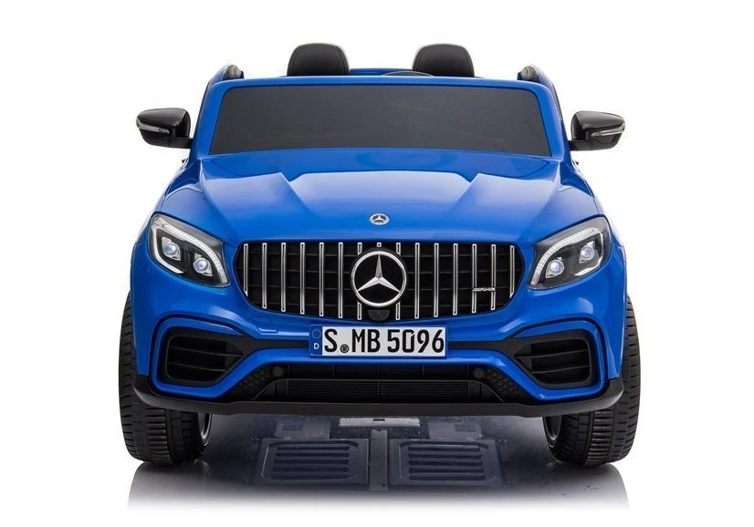 Električni automobil Mercedes GLC 63S plavo obojen_2