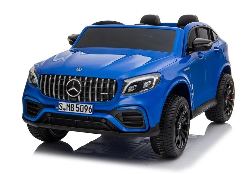 Električni automobil Mercedes GLC 63S plavo obojen_3