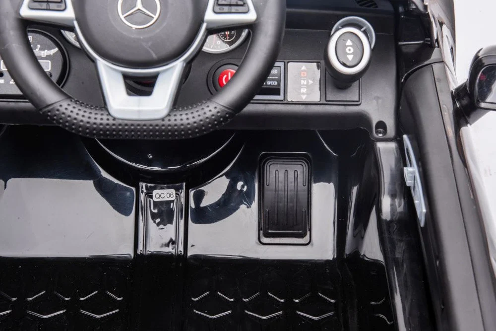 Električni automobil Mercedes SLC 300 crveni auto na akumulator_10